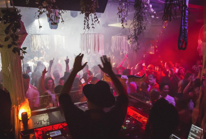 Barcellona Prenotazione tavolo VIP Carpe Diem Club image 1