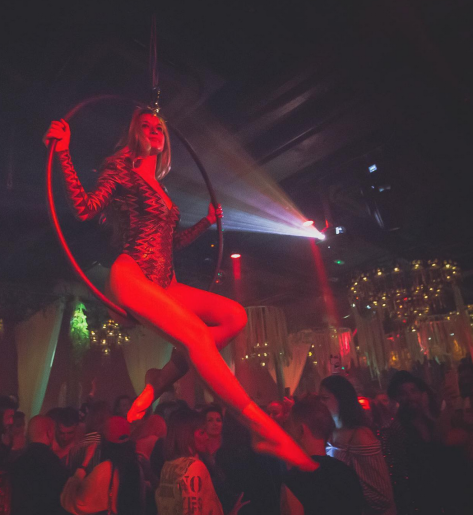 Carpe Diem Club Entry With 1 Drink
