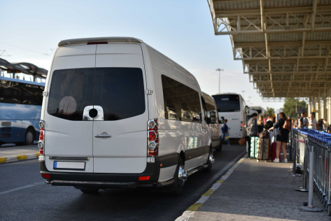 Mini bus transfer with leds and music