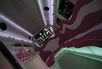 Barcellona Party Bus image 2