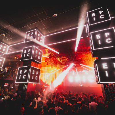 48YeCbsDm3bC3hN3sfXHBI-prague-epic-4-resize-epic-prague-modern-nightclub.jpg image 6