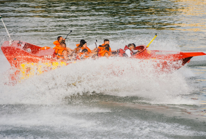 Budapest Giro in motoscafo image 5
