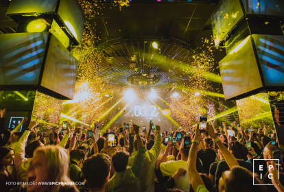 Praga Saletta in locale VIP con servizio bottiglia image 5