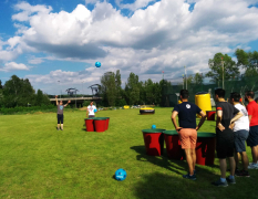 Praga Beer pong gigante image 3