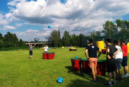 Praga Beer pong gigante image 3